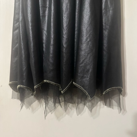 DC Black and Gold BatGirl Superhero Costume - Picture 7 of 9